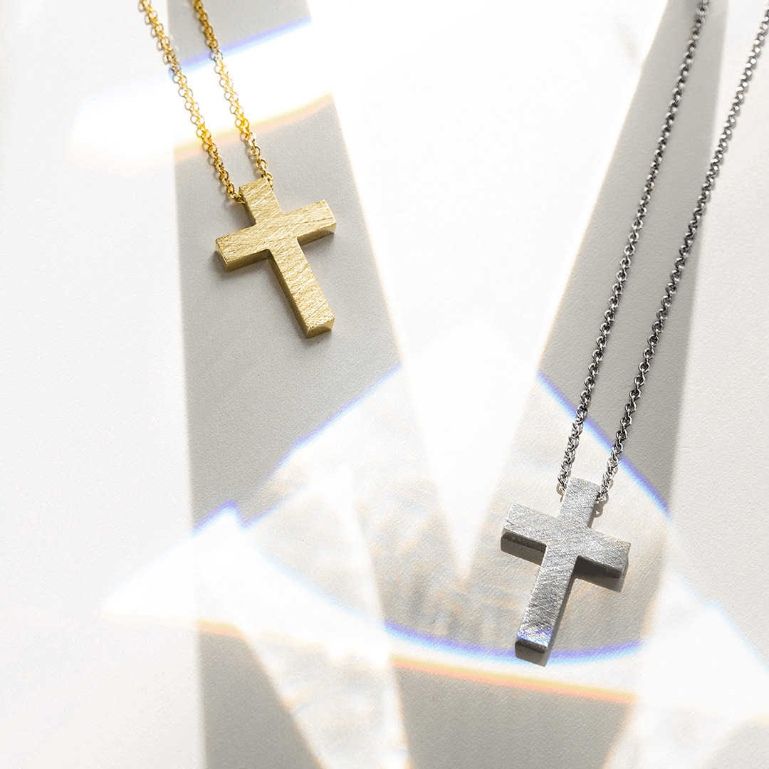 How do I choose the appropriate Men's Cross