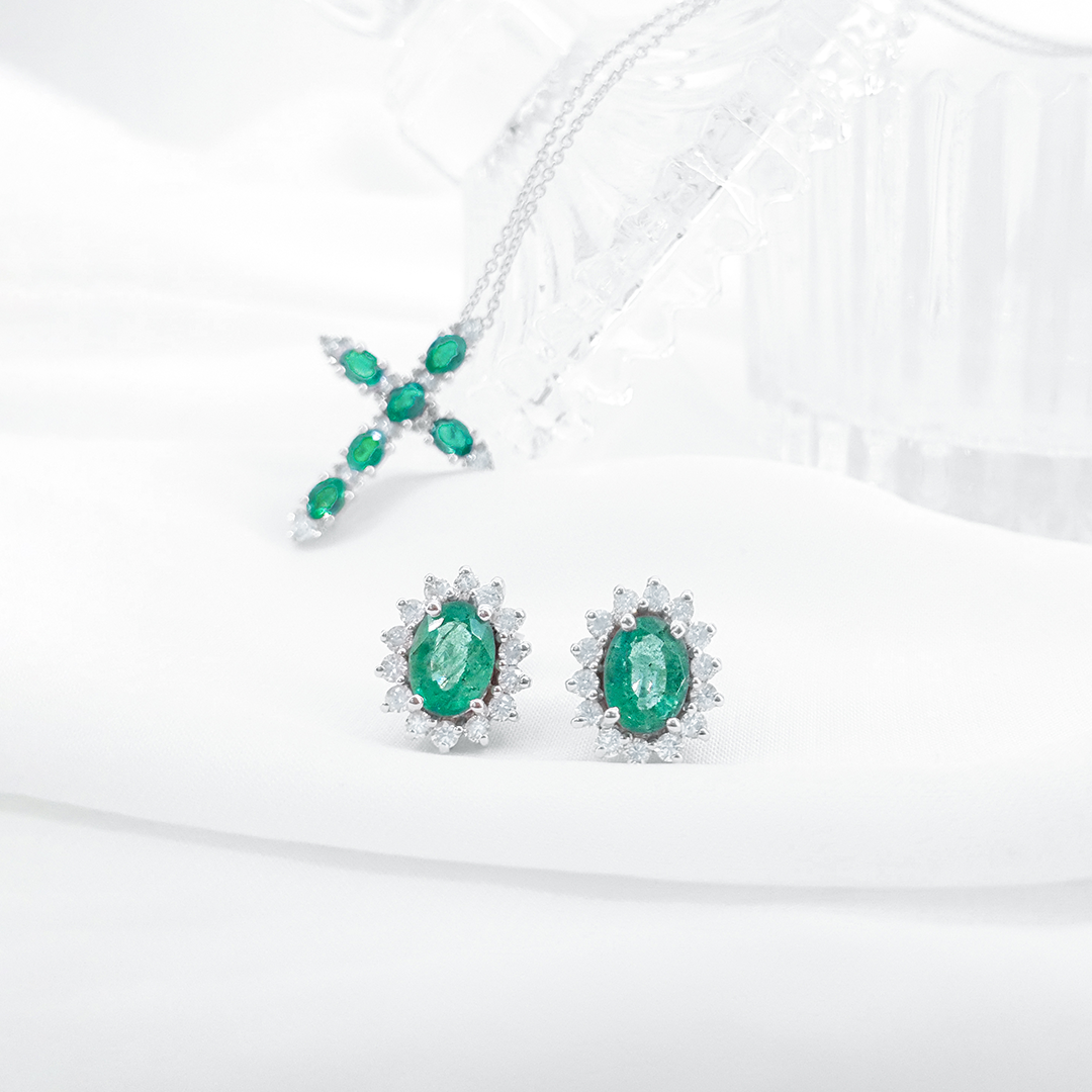 Ροζέτα με Σμαράγδι και Διαμάντια