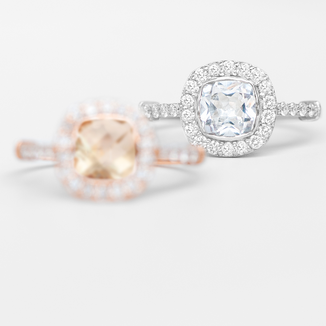 Δαχτυλίδι Ροζέτα με Λευκό Ζαφείρι Cushion Cut και Διαμάντια