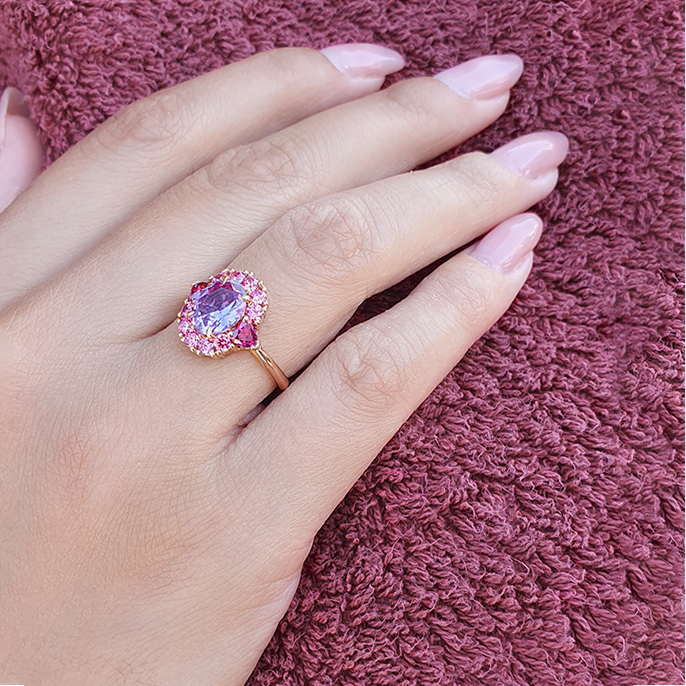 Ροζέτα με Oval Cut Αλεξανδρίτη